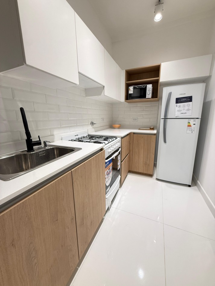 VENTA 3AMB PLANTA BAJA 2 PATIOS CENTRO 