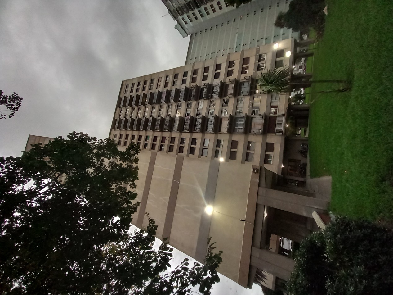 DEPARTAMENTO 3AMB FRENTE BALCON EXCELENTE ESTADO ORIGINAL 