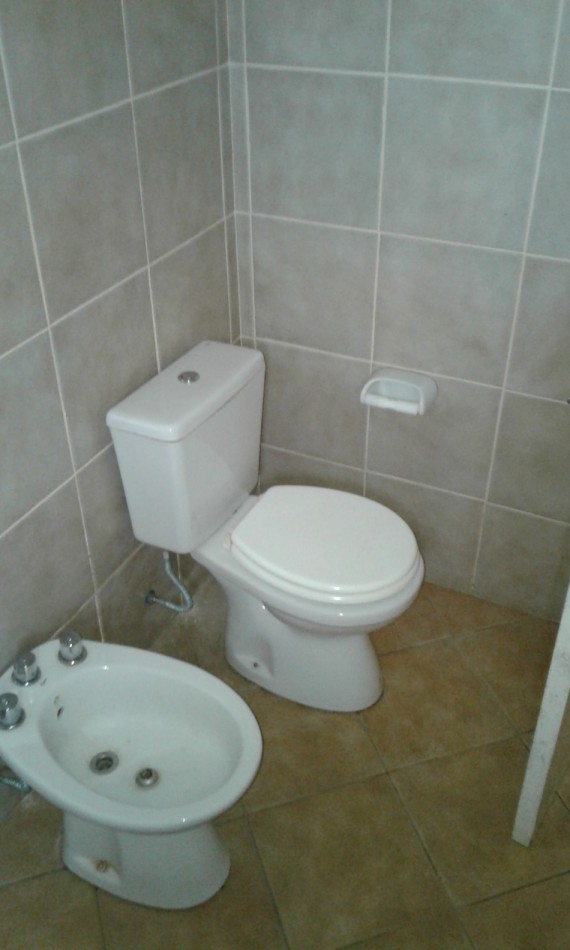 Venta PH DUPLEX 3 AMB-PATIO-ESPACIO COCHERA-2 BAÑOS-BERUTTI 5900