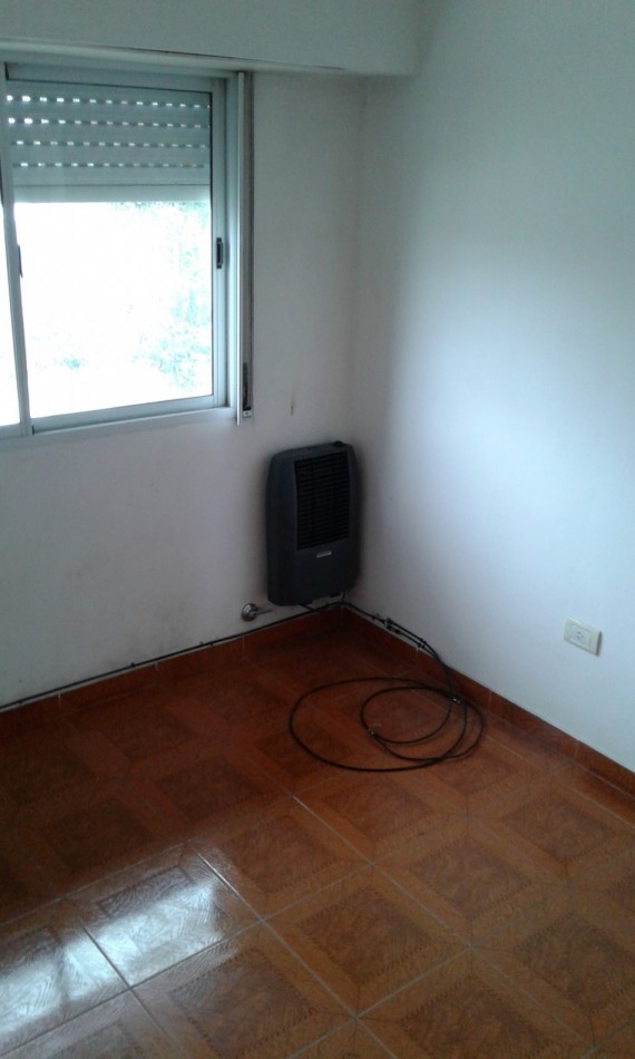 Venta PH DUPLEX 3 AMB-PATIO-ESPACIO COCHERA-2 BAÑOS-BERUTTI 5900