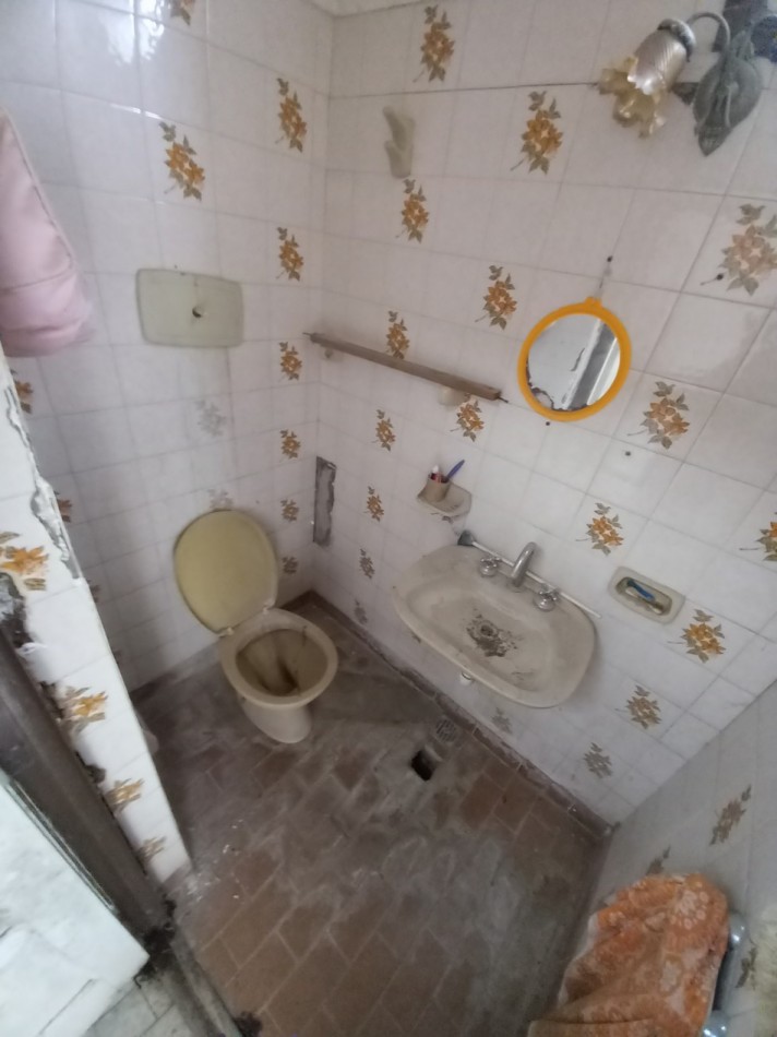 VENTA CHALET al FRENTE MAS CASA al FONDO-RETASADO