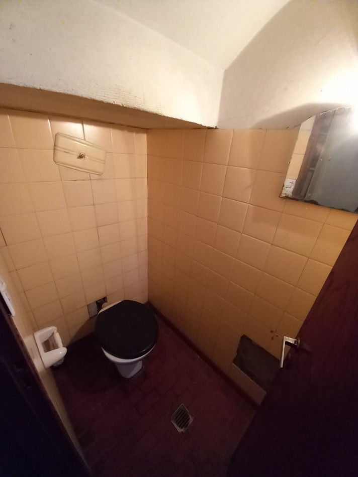 VENTA BLOCK GALPON QUINCHO OFICINA  TRIFASICAy MAS CASA al FONDO