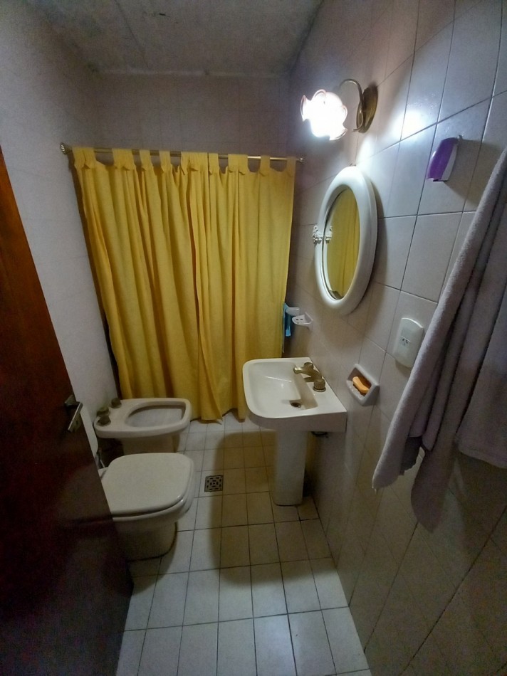 VENTA BLOCK GALPON QUINCHO OFICINA  TRIFASICAy MAS CASA al FONDO