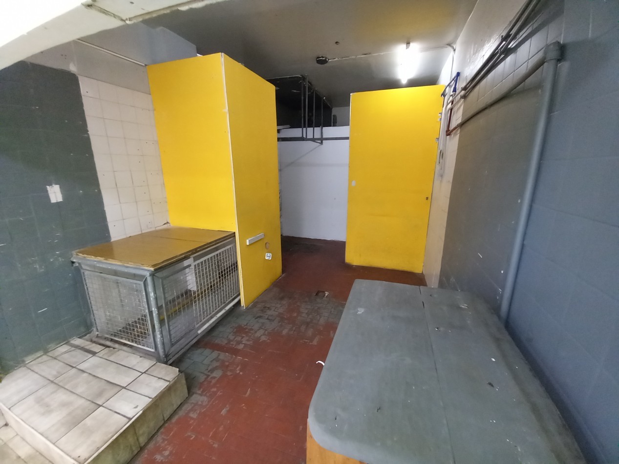 Venta Local con SOTANO TUCUMAN y FALUCHO 