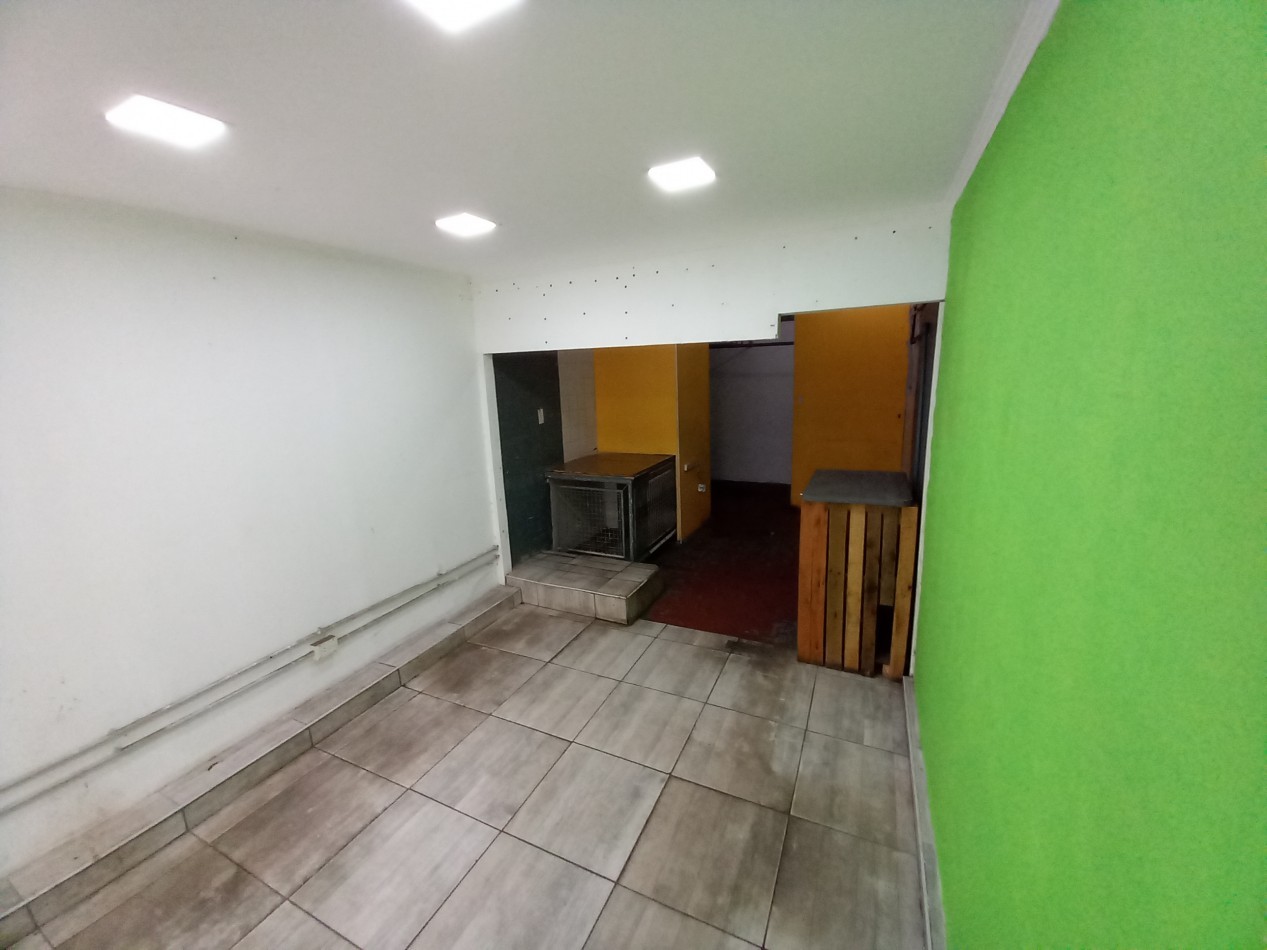 Venta Local con SOTANO TUCUMAN y FALUCHO 