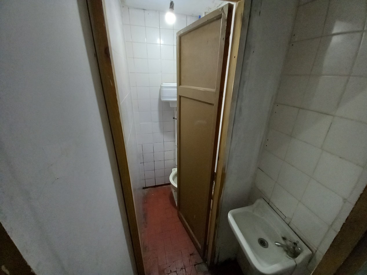 Venta Local con SOTANO TUCUMAN y FALUCHO 