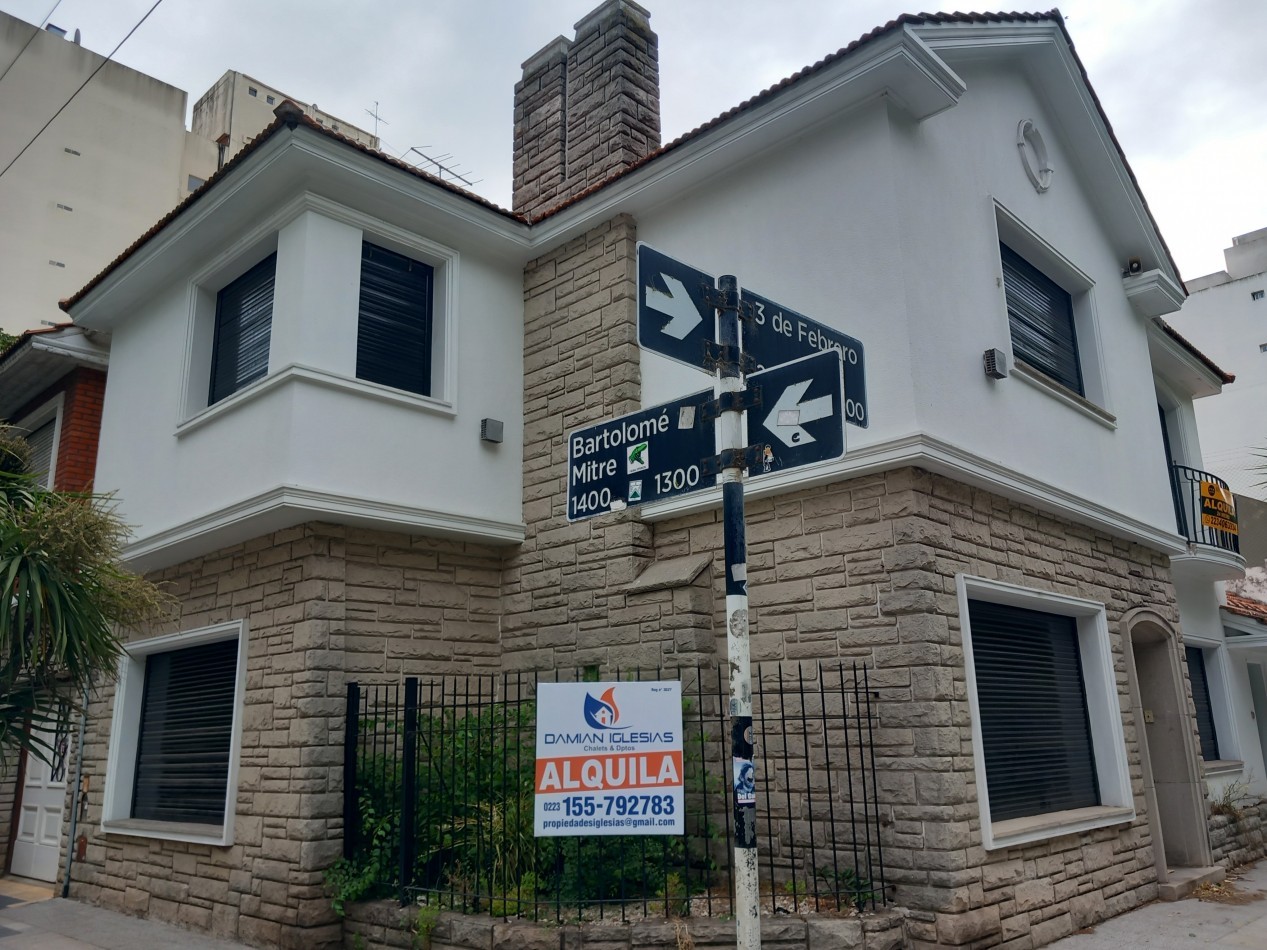 ALQUILER solo USO PROFESIONAL CASA 6AMB 3 BAÑOS COCHERA 