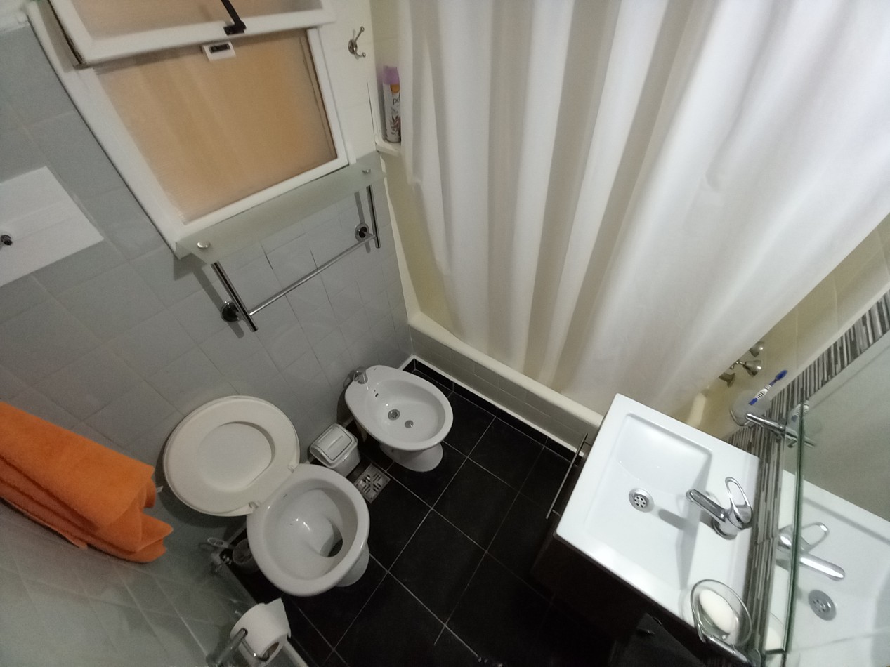 ALQUILER x 12 MESES 2AMB AMOBLADO SIN MASCOTAS CENTRO