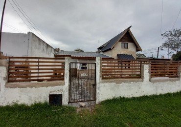 VENTA CASA 3AMB PARQUE COCHERA LOSA
