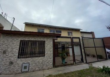 VENTA CASA 4AMB COCHERA DOBLE PARQUE Juan a. Peña al 6.600